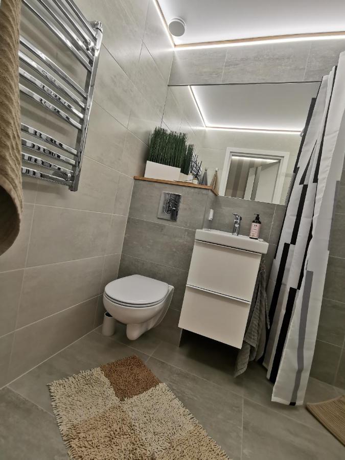 Apartamento Buto Nuoma Dariaus Ir Gireno Gatveje Telšiai Exterior foto